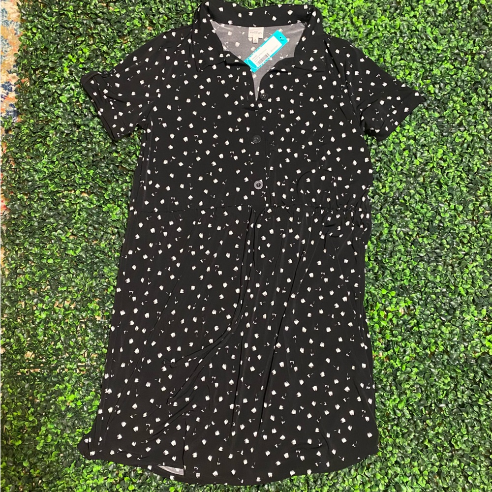Kaileigh Brand. Justina Knit Shirt Dress. Brand New. Black and White. Size M.